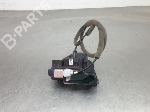 Vergrendeling links voor RENAULT KADJAR (HA_, HL_) 1.5 dCi 110 (HLA3) (110 hp) P32SFLSS