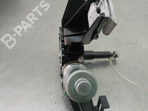 Rear wiper motor PEUGEOT 308 II (LB_, LP_, LW_, LH_, L3_) 1.6 HDi 100 (99 hp) 9677680580