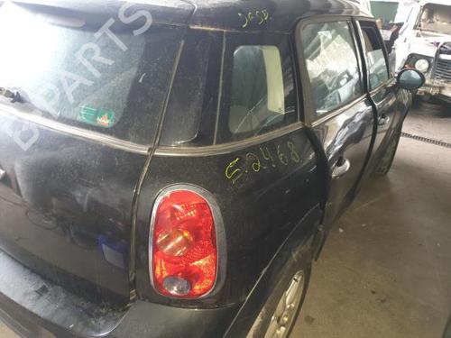 Right rear fenders MINI MINI COUNTRYMAN (R60) One LINHAS DE CORTE A VERMELHO / DESCRAVADO NA TRASEIRA