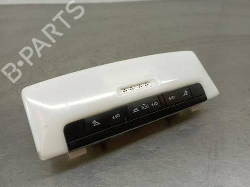 BP13496129I8 main image