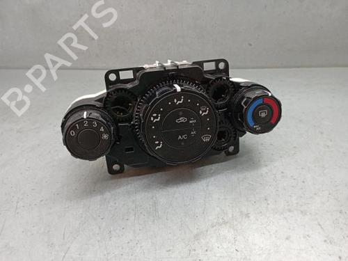 Airco bedieningspaneel FORD FIESTA VI (CB1, CCN) 1.5 TDCi (75 hp) 13576850
