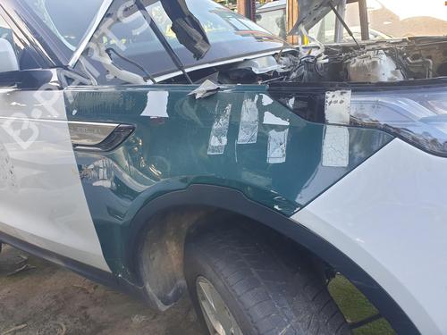 Used Right front fenders LAND ROVER DISCOVERY V (L462) 2.0 Sd4 4x4 (241 hp) 16729557