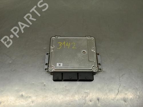 Used Engine control unit (ECU) RENAULT CLIO IV (BH_) 1.5 dCi 75 (75 hp) 19121895