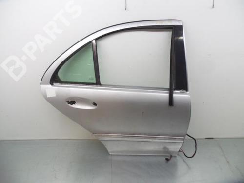 Used Right rear door MERCEDES-BENZ C-CLASS (W203) C 220 CDI (203.006, 203.008) (143 hp) 3103479