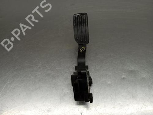 Pedal NISSAN JUKE (F15) 1.6 (117 hp) 17612A / 00273 / 180021KMOB