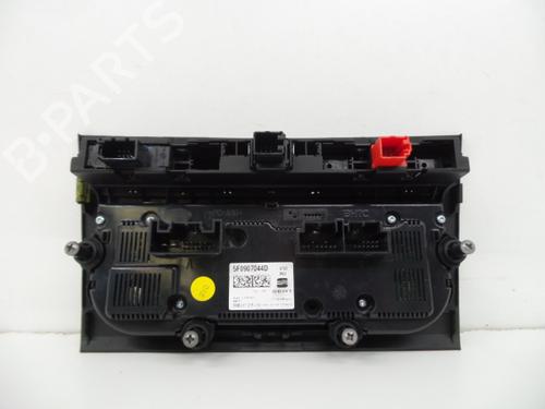 Climate control SEAT LEON (5F1) 1.6 TDI | BP12242742I5 