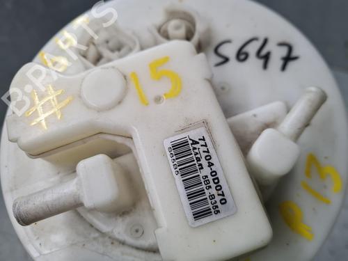 Fuel pump TOYOTA YARIS (_P13_) 1.3 (NSP130_, NSP130) | BP12242784M76 