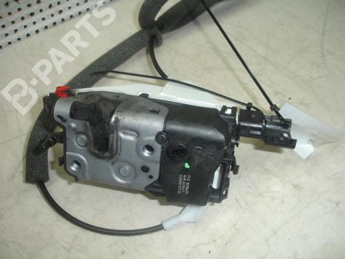 Vergrendeling links achter PEUGEOT PARTNER Tepee 1.6 HDi 16V (90 hp) PSA828421