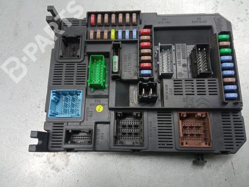Fuse box PEUGEOT 208 I (CA_, CC_) 1.2 VTI 82 | BP3104839E1 