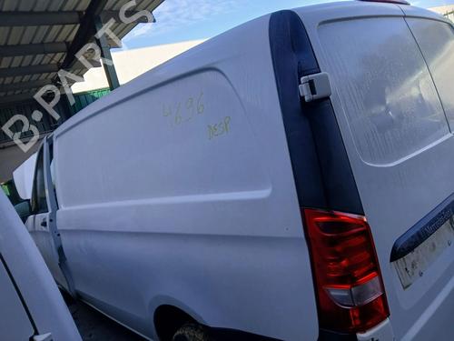 left-rear-fenders-mercedes-benz-vito-van-w447-2014-40527186 main image