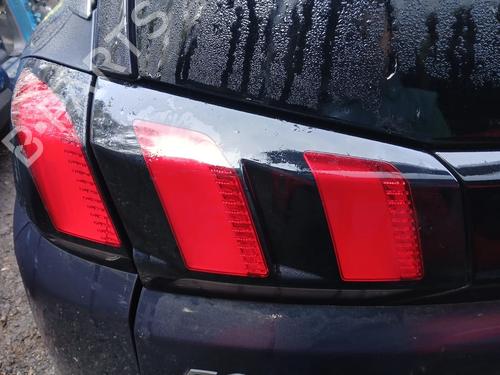 Used Left tailgate light Left tailgate light PEUGEOT 5008 II (MC_, MJ_, MR_, M4_) 1.5 BlueHDi 130 (MCYHZJ, MCYHZR, MCYHZX) (131 hp) 40602376 40602376