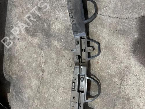 Used Rear bumper bracket Rear bumper bracket RENAULT MEGANE IV Hatchback (B9A/M/N_) 1.5 Blue dCi 115 (B9A6) (116 hp) 40609030 40609030