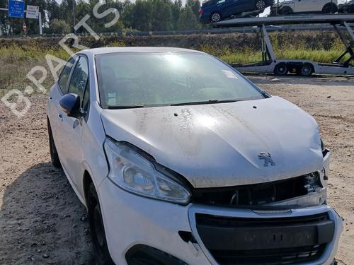 Brugte PEUGEOT 208 I (CA_, CC_) 1.2 VTi 68 / PureTech 68 (68 hp) 3968080