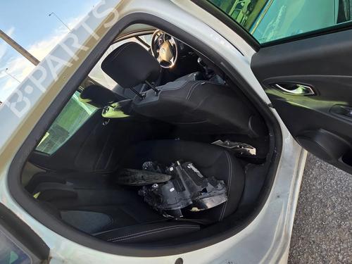 Rear parcel shelf RENAULT CLIO IV (BH_) 1.5 dCi 90 | BP29378098C85 