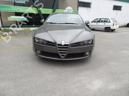 Høyre foran lås ALFA ROMEO 159 Sportwagon (939_) 1.9 JTDM 16V (939BXC1B, 939BXC12) | BP218202C97 