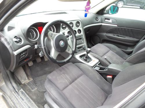 Høyre foran lås ALFA ROMEO 159 Sportwagon (939_) 1.9 JTDM 16V (939BXC1B, 939BXC12) | BP218202C97 