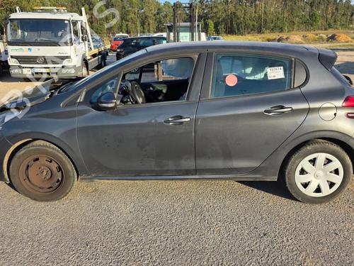 Rear parcel shelf PEUGEOT 208 I (CA_, CC_) 1.2 VTI 82 | BP29378097C85 