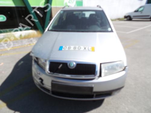 Brugte SKODA FABIA I Combi (6Y5) 1.2 (64 hp) 3501377