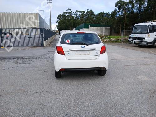 Used Parts TOYOTA YARIS (_P13_) 1.5 Hybrid (NHP130_) (101 hp) 4310228