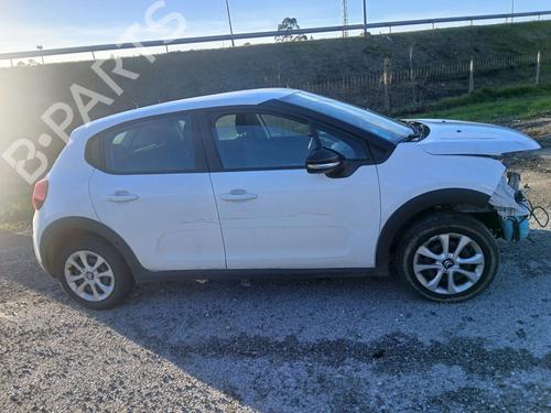 Left daytime light CITROËN C3 III (SX) 1.5 BlueHDi 100 (SXYHYP, SXYHTU) | BP31950311C104 