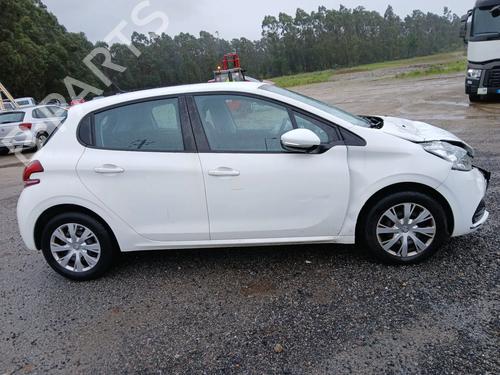 Engine control unit (ECU) PEUGEOT 208 I (CA_, CC_) 1.5 BlueHDI 100 | BP31991341M57 