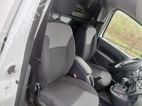 Left taillight RENAULT KANGOO Express (FW0/1_) 1.5 dCi 95 (FW16) | BP32338968C34 