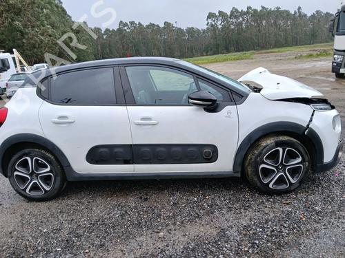 Right daytime light CITROËN C3 III (SX) 1.5 BlueHDi 100 (SXYHYP, SXYHTU) | BP31950309C103