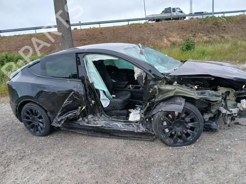 Other TESLA MODEL Y (5YJY) EV All-wheel Drive | BP36677029O1 - Image 10