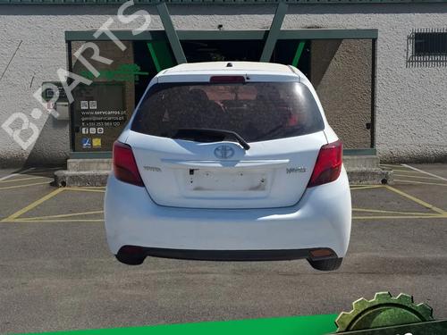 Brugte TOYOTA YARIS (_P13_)  1.0 (KSP130_, KSP130)  4747836