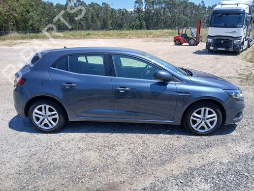 Rear parcel shelf RENAULT MEGANE IV Hatchback (B9A/M/N_) 1.5 Blue dCi 115 (B9A6) | BP36756415C85 - Image 12