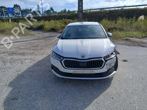 Used Parts SKODA OCTAVIA IV (NX3, NN3, PV3) 2.0 TDi 4920318