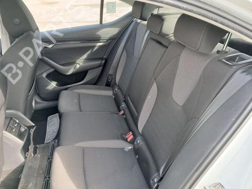 Right front window switch SKODA OCTAVIA IV (NX3, NN3, PV3) 2.0 TDi | BP39406079I26 - Image 10