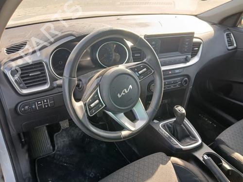Bandeja trasera KIA CEED (CD) 1.0 T-GDI | BP38937916C85  - Image 13