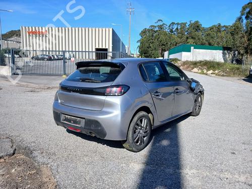 Used Parts PEUGEOT 208 II (UB_, UP_, UW_, UJ_) 1.2 PureTech 100 5003068