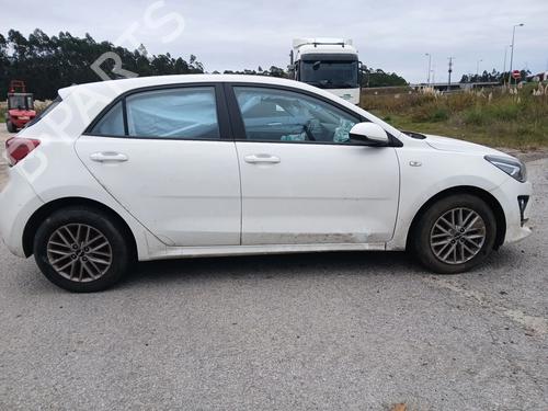 Rear parcel shelf KIA RIO IV (YB, SC, FB) 1.2 CVVT | BP40264942C85 - Image 9