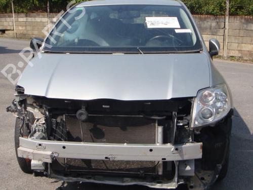 Brugte TOYOTA AURIS (_E15_) 1.6 (ZRE151_, ZRE151R) (124 hp) 2511035