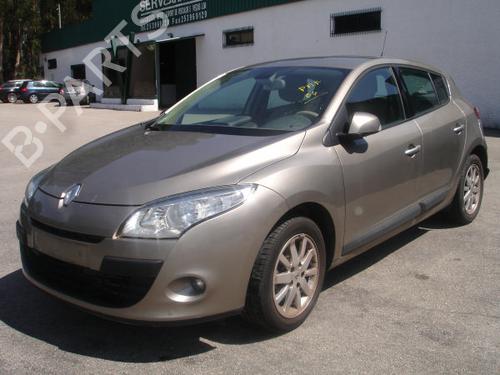 Pièces Détachées Usagées RENAULT MEGANE III Hatchback (BZ0/1_, B3_) 1.4 TCe (BZ0F, BZ1V) (131 hp) 2465057
