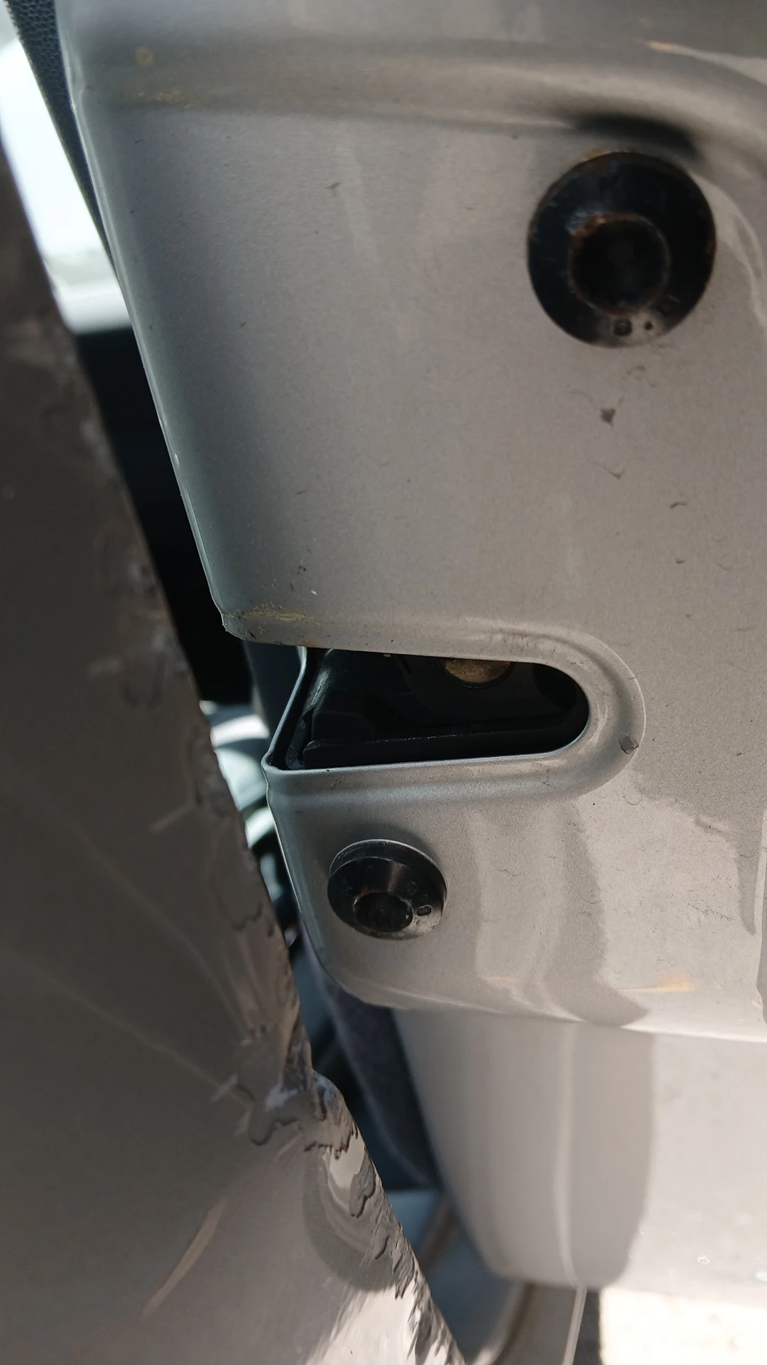 Front right lock – Porsche 911 Convertible (996) 3.4 Carrera (1998-2001)