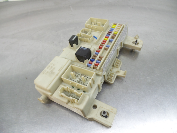 2010 Volvo C30 Fuse Box Location - Wiring Diagram 89