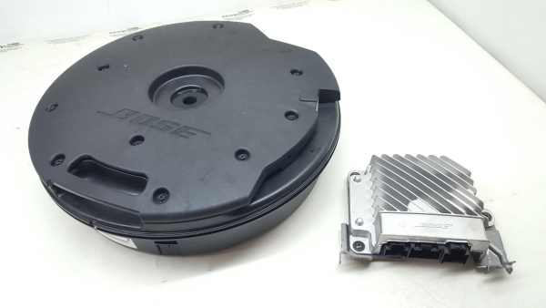 subwoofer bose renault