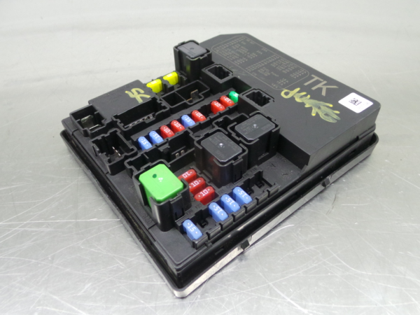 Fuse Box Nissan Juke F15 1 5 Dci 284b71tx2b 50y312f00 B Parts
