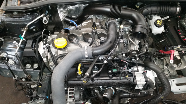 Engine RENAULT CLIO IV BH 1 2 TCe 120 BHAU 3144213 B Parts engine-renault-clio-iv-bh-1-2-tce-120-bhau-3144213-b-parts