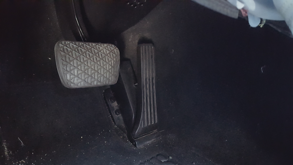 Pedal Mercedes Benz C Class W204 C 220 Cdi 204 002 B Parts