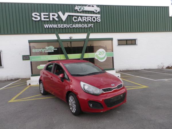 Engine Cover Kia Rio Iii Ub 1 4 Crdi Crdi 16v B Parts