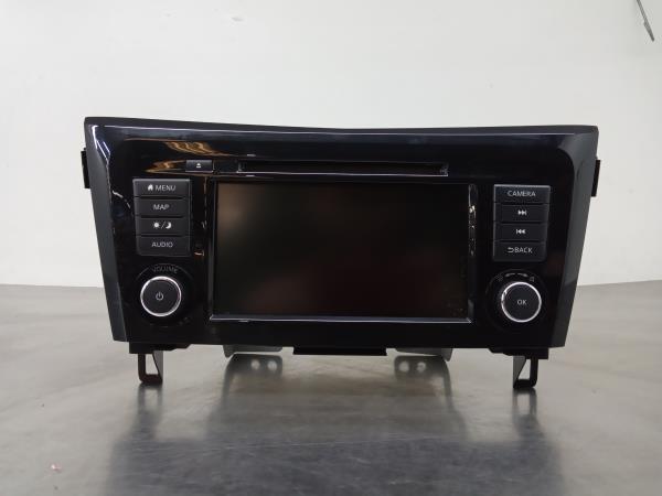 Radio NISSAN QASHQAI II SUV (J11, J11_) 1.5 dCi 8214576 | B-Parts