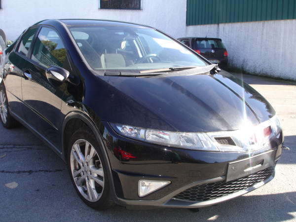 Honda civic viii хэтчбек