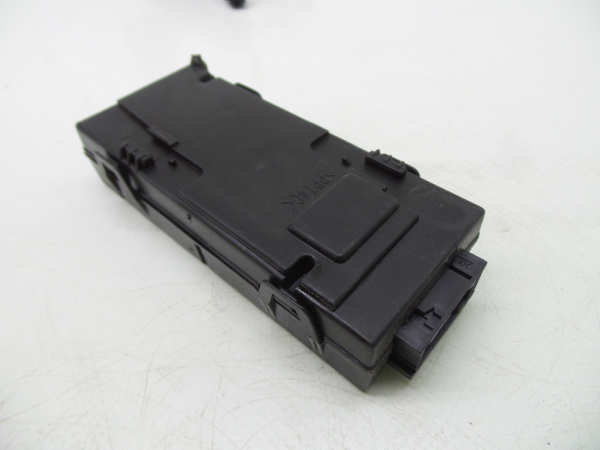 Electronic module PEUGEOT 308 I (4A_, 4C_) 1.6 HDi 3030049 | B-Parts