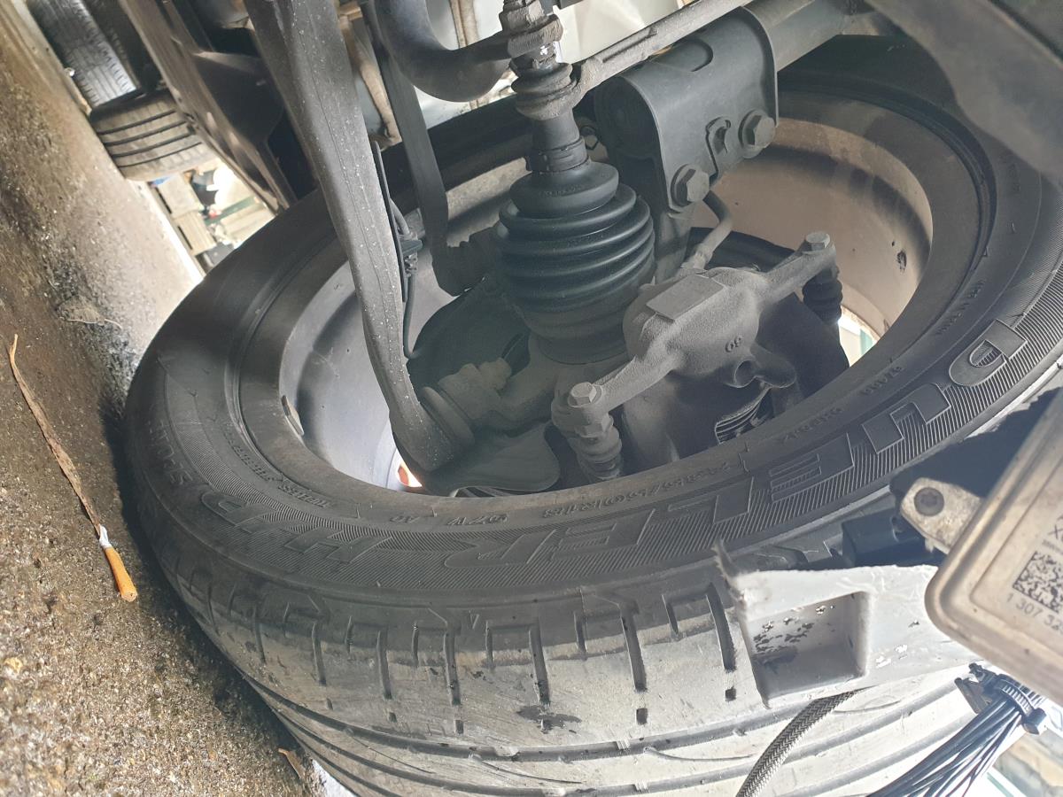 Left front steering knuckle MERCEDES-BENZ GLA-CLASS (X156) GLA 200  