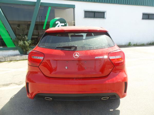 NEU Drosselklappe Originale Mercedes A180, W176 A2701410025
