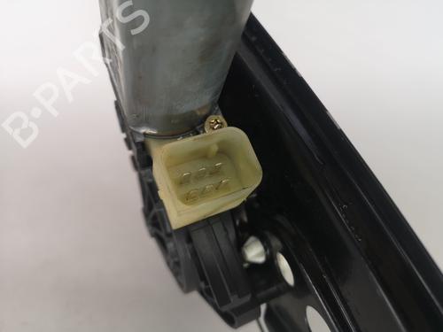 Rudehejsemekanisme Højre bagtil MERCEDES-BENZ C-CLASS (W203) C 270 CDI (203.016) | BP6791624C25